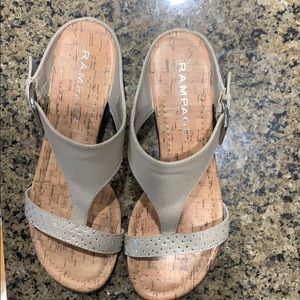 Rampage Sheryl T-Bar Cork Wedge Sandal Gold size 8